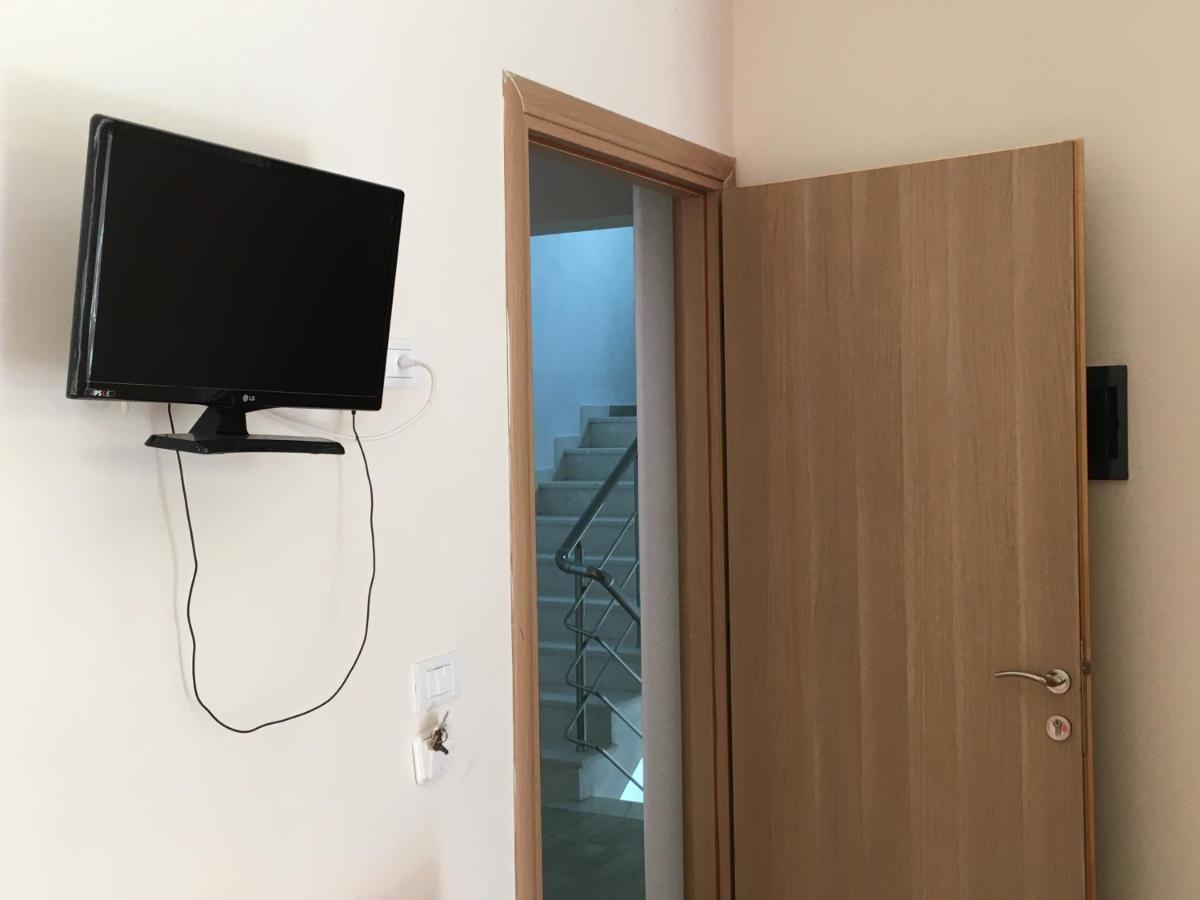 Villa Olivia Grove Химара Экстерьер фото